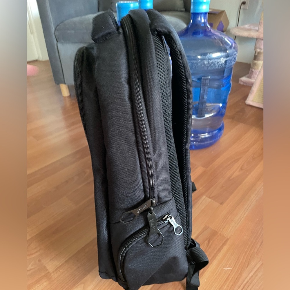 Solgaard Lifepack Backpack Without Solar Bank - image 3